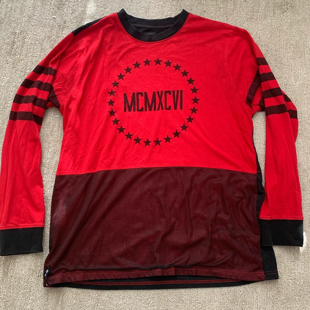 Long Sleeve Tee
